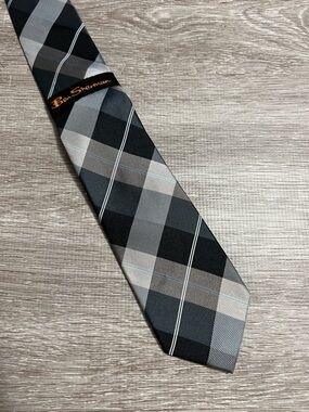 NWT Ben Sherman Black & Gray Plaid Men's Silk Tie
